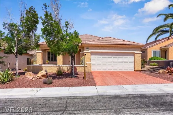 Property Slideshow image 2 of 46 | 2812 goldcreek st, Henderson, NV, 89052