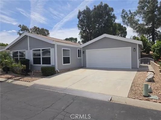 Property Slideshow image 2 of 47 | 3800 w wilson st 104, Banning, CA, 92220