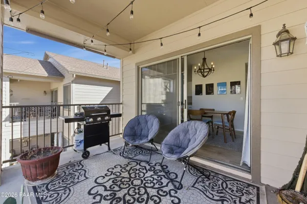 Property Slideshow image 3 of 39 | 1975 blooming hills dr 213, Prescott, AZ, 86301
