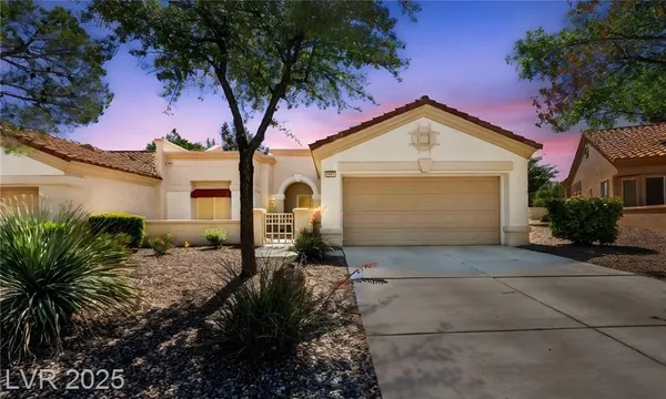 Property Slideshow image 3 of 66 | 1904 bellview st, Las Vegas, NV, 89134