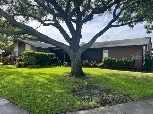 Property Slideshow image 2 of 23 | 2842 highlands blvd a, Palm Harbor, FL, 34684