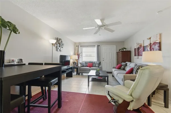 Property Slideshow image 3 of 36 | 858 cambridge ct # 858, Dunedin, FL, 34698