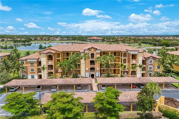 Property Slideshow image 2 of 47 | 17951 bonita national blvd 422, Bonita Springs, FL, 34135