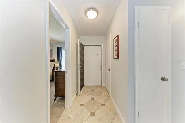 Property Slideshow image 3 of 45 | 4006 36th avenue dr, Bradenton, FL, 34205