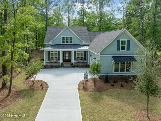 Property Slideshow image 3 of 50 | 3705 deerview ln, Castle Hayne, NC, 28429