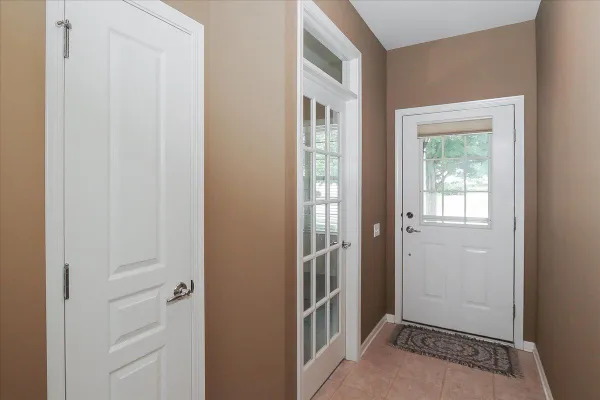 Property Slideshow image 3 of 27 | 13024 redstone dr, Huntley, IL, 60142