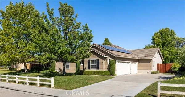 Property Slideshow image 3 of 60 | 660 river oaks dr, Paso Robles, CA, 93446