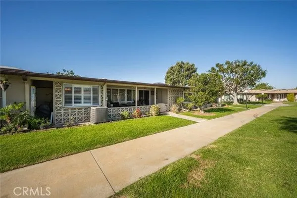 Property Slideshow image 3 of 30 | 1201 oakmont rd apt 196h, Seal Beach, CA, 90740