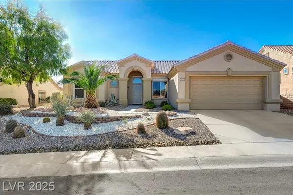 Property Slideshow image 2 of 88 | 10621 shoalhaven dr, Las Vegas, NV, 89134