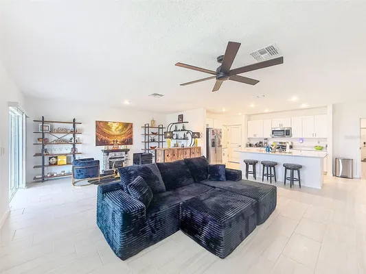 Property Slideshow image 2 of 18 | 12227 radiant gem trl, Parrish, FL, 34219