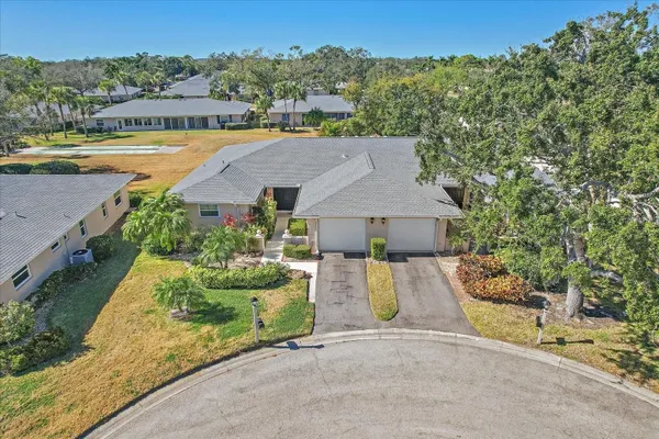 Property Slideshow image 2 of 33 | 6948 w country club dr n # v-81, Sarasota, FL, 34243