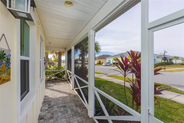 Property Slideshow image 3 of 37 | 572 landshark blvd, Daytona Beach, FL, 32124