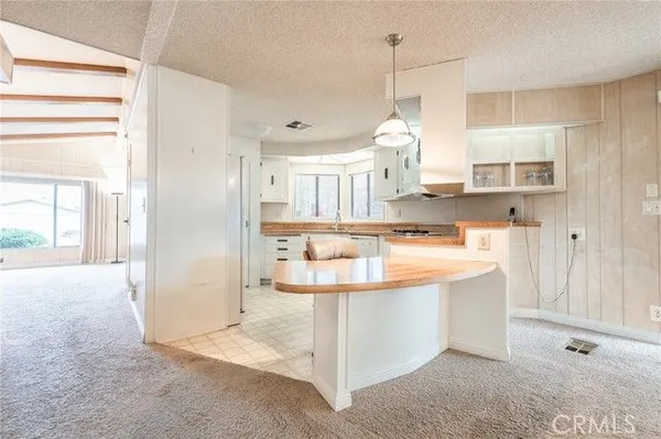 Property Slideshow image 3 of 26 | 2981 blue spruce dr, Hemet, CA, 92545