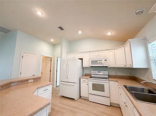 Property Slideshow image 2 of 23 | 3323 abana path, The Villages, FL, 32163