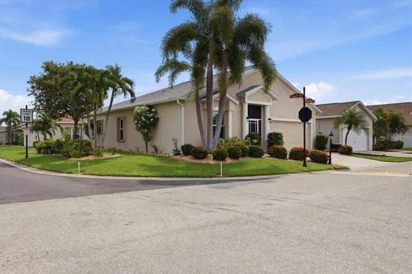 Property Slideshow image 2 of 56 | 24195 buckingham way, Port Charlotte, FL, 33980
