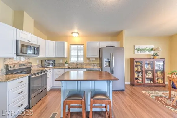 Property Slideshow image 2 of 41 | 361 montecito dr, Pahrump, NV, 89048