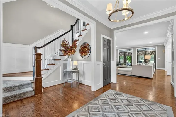 Property Slideshow image 3 of 50 | 164 highland, Williamsburg, VA, 23188