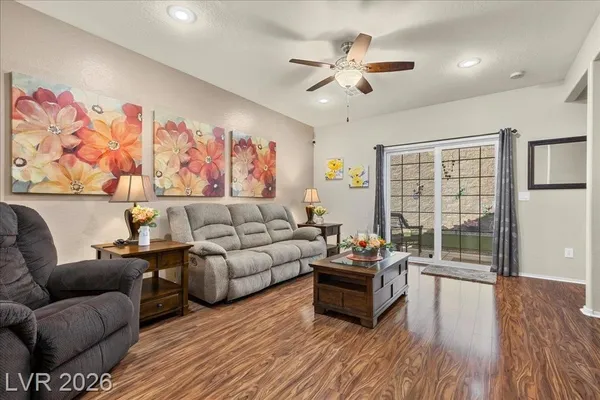 Property Slideshow image 3 of 41 | 2562 darda st, Henderson, NV, 89044