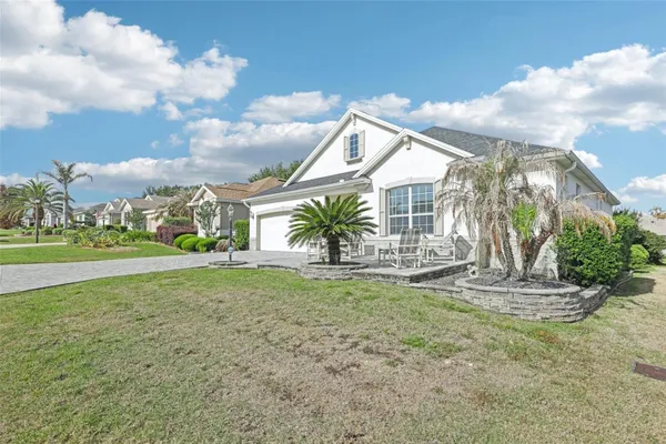 Property Slideshow image 3 of 68 | 1605 lynchburg loop, The Villages, FL, 32162