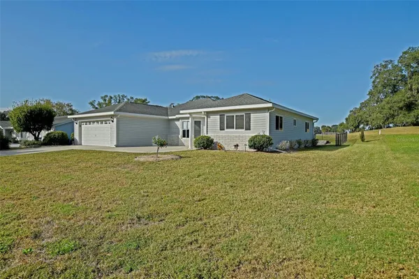 Property Slideshow image 3 of 45 | 17920 se 100th ter, Summerfield, FL, 34491
