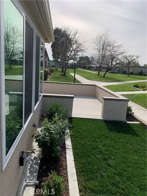 Property Slideshow image 2 of 22 | 13601 medinac ln # m5-72g, Seal Beach, CA, 90740