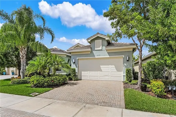 Property Slideshow image 2 of 39 | 28628 montecristo loop, Bonita Springs, FL, 34135