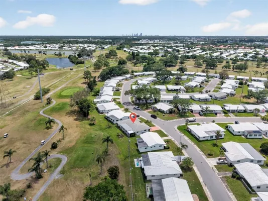 Property Slideshow image 3 of 36 | 9697 41st st, Pinellas Park, FL, 33782