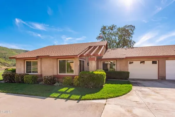 Property Slideshow image 2 of 58 | 34120 village 34 34, Camarillo, CA, 93012