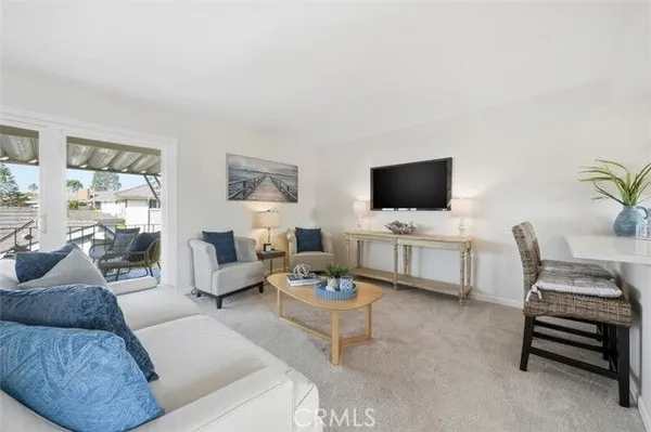 Property Slideshow image 3 of 29 | 23005 nadine cir b, Torrance, CA, 90505