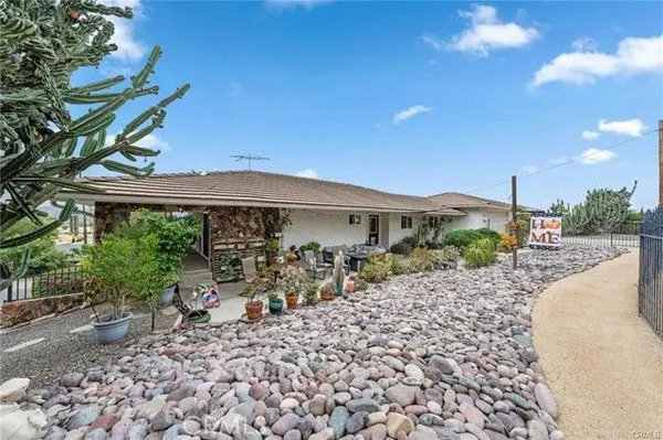 Property Slideshow image 2 of 54 | 28781 belmont ct, Menifee, CA, 92586