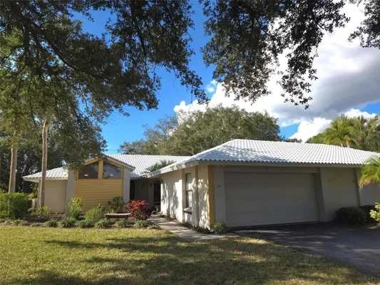 Property Slideshow image 2 of 66 | 217 southampton dr # 286, Venice, FL, 34293