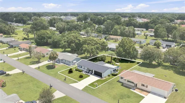 Property Slideshow image 2 of 32 | 11151 sw 76th ave, Ocala, FL, 34476