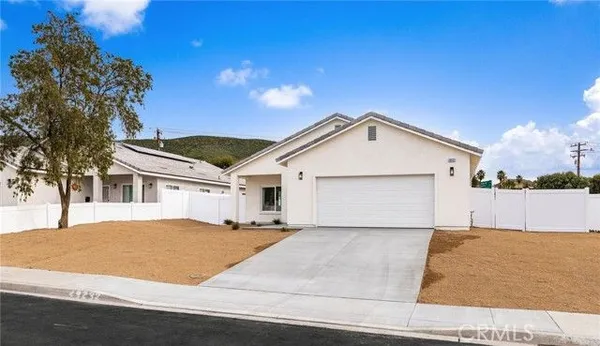 Property Slideshow image 3 of 38 | 29232 piping rock rd, Menifee, CA, 92586