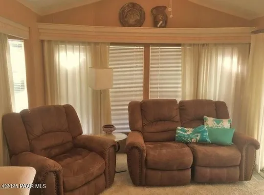 Property Slideshow image 2 of 10 | 815 n mesquite tree dr, Dewey-Humboldt, AZ, 86327