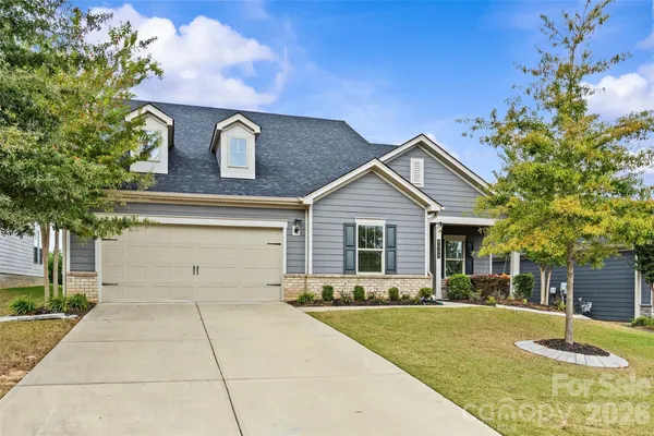 Property Slideshow image 2 of 41 | 9306 dufaux dr, Charlotte, NC, 28278