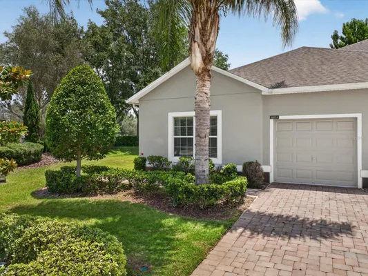 Property Slideshow image 2 of 48 | 3601 solana cir a, Clermont, FL, 34711