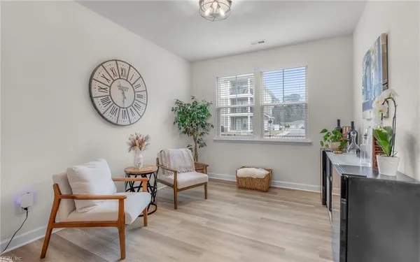 Property Slideshow image 3 of 40 | 1301 acadian dr d, Suffolk, VA, 23434