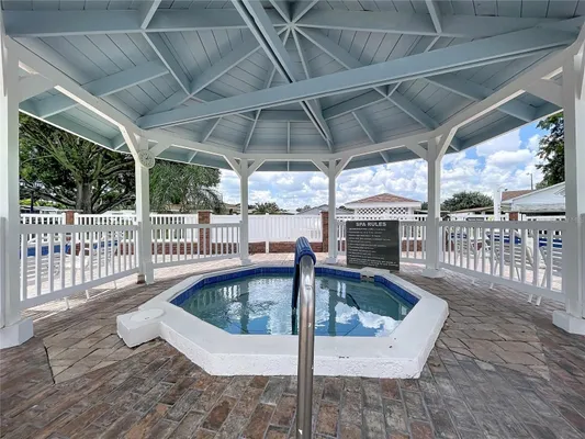 Property Slideshow image 3 of 64 | 4983 pleasant hollow trl, Lakeland, FL, 33811