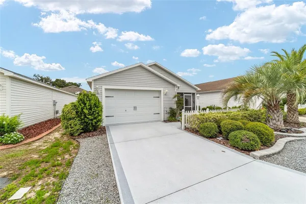 Property Slideshow image 2 of 51 | 2237 jetta way, The Villages, FL, 32162