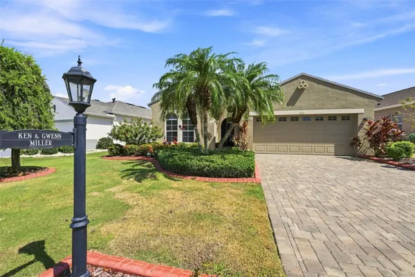 Property Slideshow image 2 of 50 | 441 noble faire dr, Sun City Center, FL, 33573