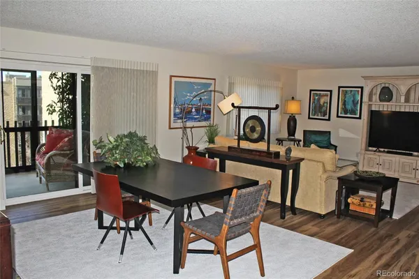 Property Slideshow image 2 of 30 | 14102 e linvale pl 605, Aurora, CO, 80014