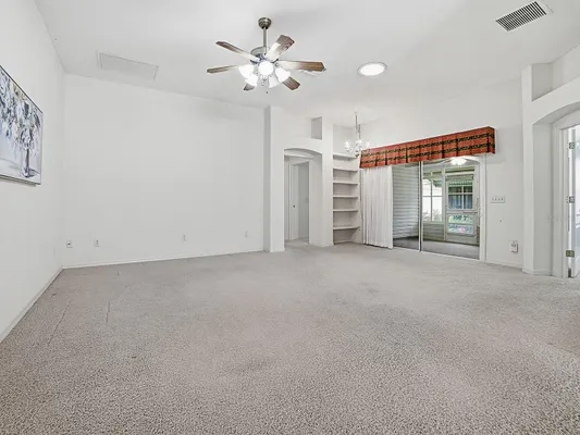 Property Slideshow image 3 of 34 | 16865 se 93rd cuthbert cir, The Villages, FL, 32162