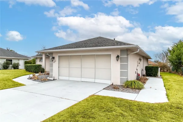 Property Slideshow image 2 of 46 | 5011 nw 31st st, Ocala, FL, 34482