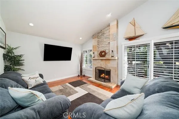 Property Slideshow image 3 of 16 | 27866 torroba, Mission Viejo, CA, 92692