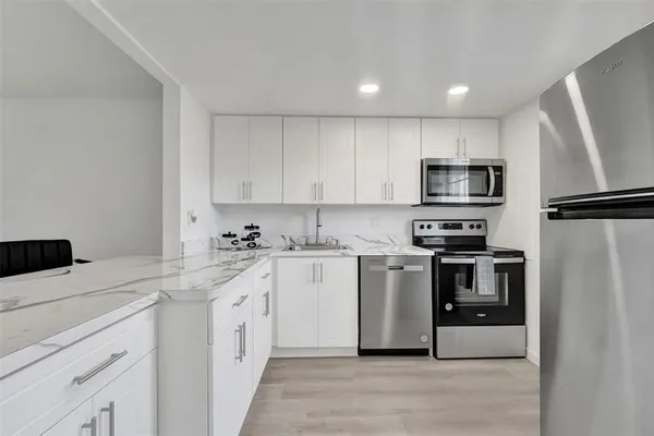 Property Slideshow image 3 of 60 | 7605 nw 5th pl apt 103, Margate, FL, 33063