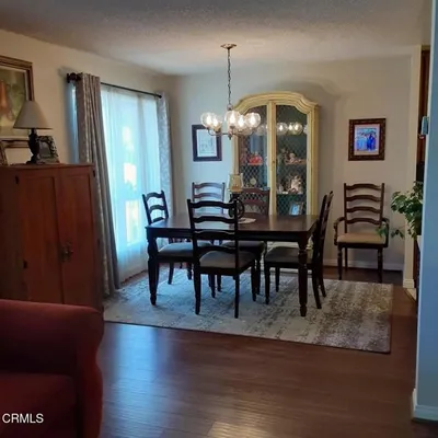 Property Slideshow image 3 of 52 | 324 chestnut hill ct 11, Thousand Oaks, CA, 91360