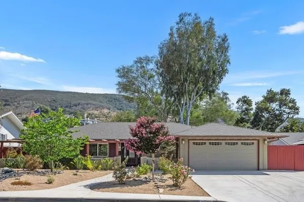 Property Slideshow image 2 of 49 | 1239 san julian pl, San Marcos, CA, 92078