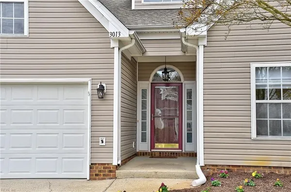 Property Slideshow image 2 of 44 | 3013 looking glass ct, Virginia Beach, VA, 23456