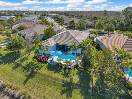 Property Slideshow image 2 of 84 | 11230 daphne ct, Naples, FL, 34120