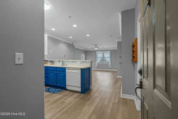 Property Slideshow image 3 of 42 | 395 s crow creek dr 1518, Calabash, NC, 28467